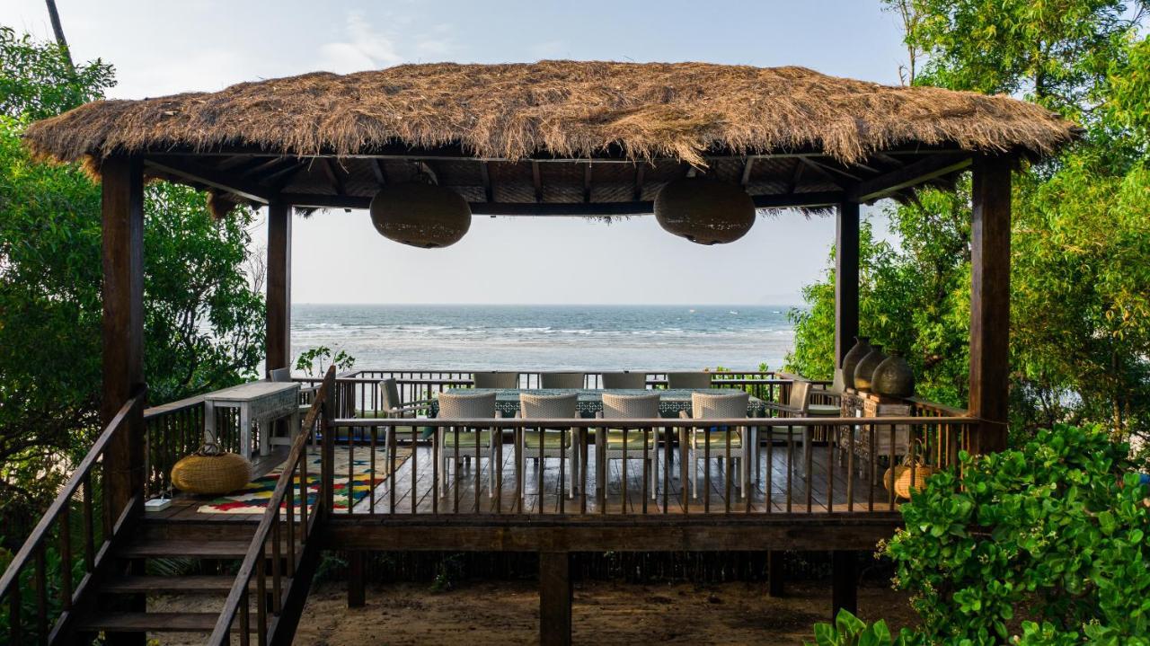 Saffronstays Stella Maris - Luxury Beach Front Villa Near Redi Beach Querim 外观 照片